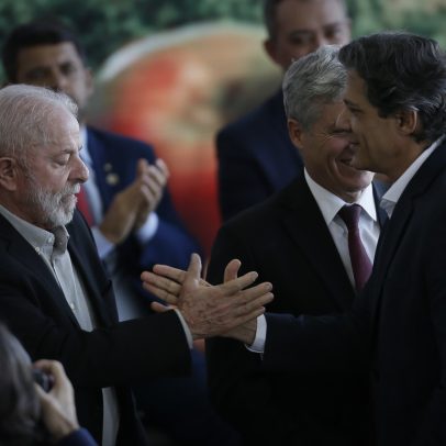 Haddad critica ato de Bolsonaro e defende Lula em meio a polêmica sobre anistia