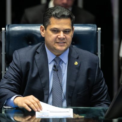 Alcolumbre defende derrubada de vetos da Lei das Eólicas após críticas recebidas