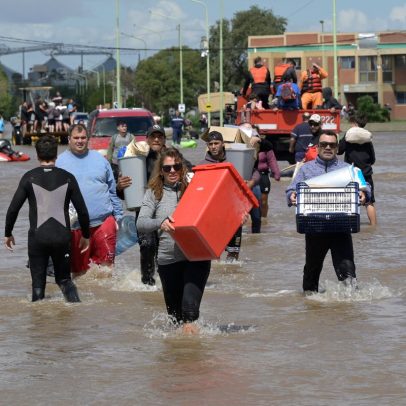 Milei nega auxílio a cidade argentina devastada por inundações recentes