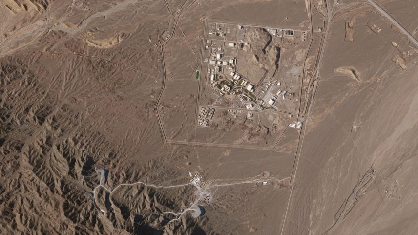 Foto de satélite mostra instalações de enriquecimento de urânio perto de Natanz, no Irã (Foto: Planet Labs via The New York Times)