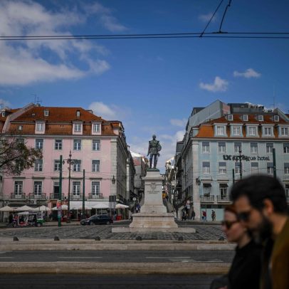Brasileiros em Portugal buscam garantir direitos após novas restrições do governo