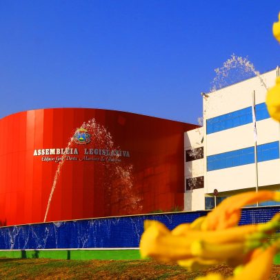 Governador de MT determina investigação sobre vazamento de relatório confidencial