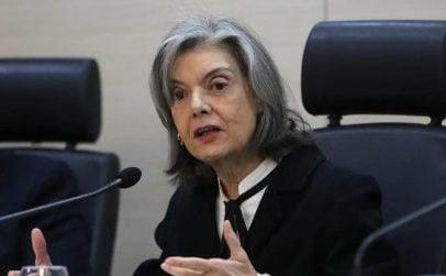 Cármen Lúcia critica a censura e defende responsabilidade das plataformas digitais no Brasil