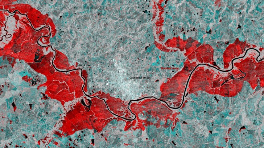 Imagem de satélite mostra extensas áreas alagadas (em vermelho) ao longo do Rio Jacuí, próximo a Cachoeira do Sul, no Rio Grande do Sul, em junho de 2025. (Foto: União Europeia/Copernicus Sentinel-1)