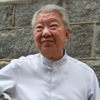 Falece o renomado crítico gastronômico Chua Lam aos 83 anos