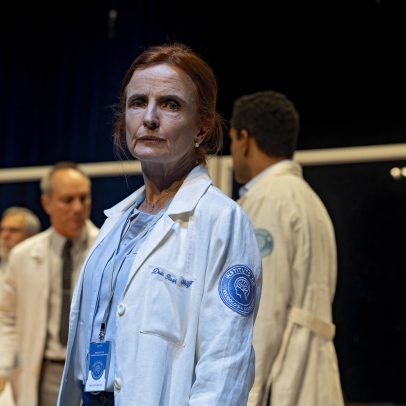 'A Médica' aborda o impacto do ódio e do cancelamento na sociedade atual