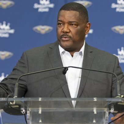 Joe Dumars inicia mudanças rápidas como novo chefe de operações do Pelicans