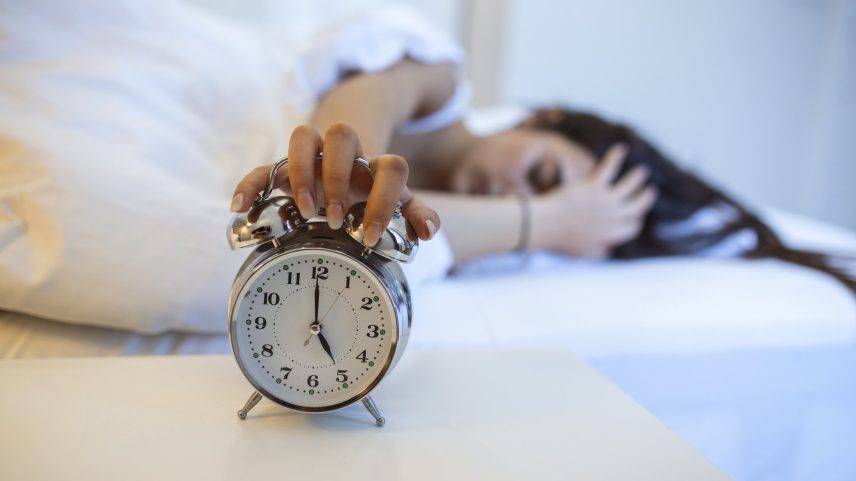 Mulheres precisam dormir mais que os homens? (Foto: stefanamer/Getty Images)