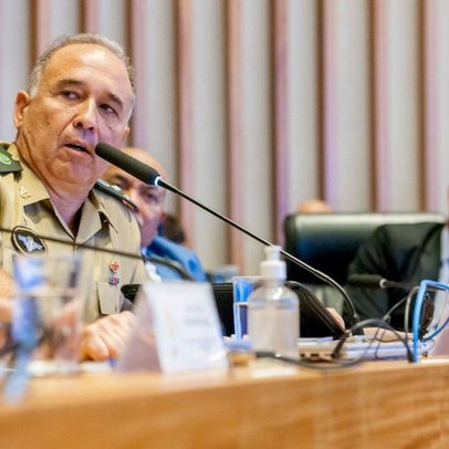 Exército anuncia novos generais e exclui ex-Comandante Militar do Planalto