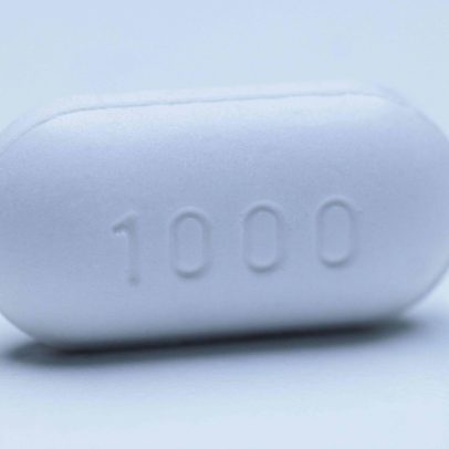 Cientistas transformam plástico em paracetamol em avanço inovador na química