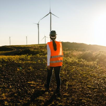 Brasil conta com 2 milhões de jovens em empregos verdes, mas carece de capacitação