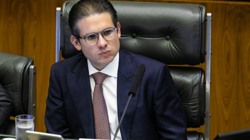Hugo Motta em sessão na Câmara (Foto: Brenno Carvalho / Agência O Globo)