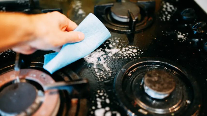 Umidade e produtos inadequados podem deixar o fogão enferrujado (Foto: Getty Images)