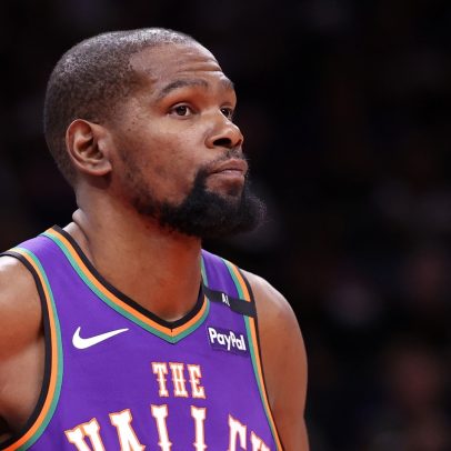 Durant se destaca com 15 números impressionantes após negociação com os Rockets