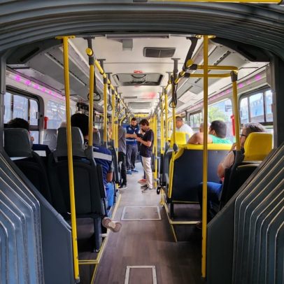 VLT do Rio lança campanha de conscientização após mochila esquecida em estação