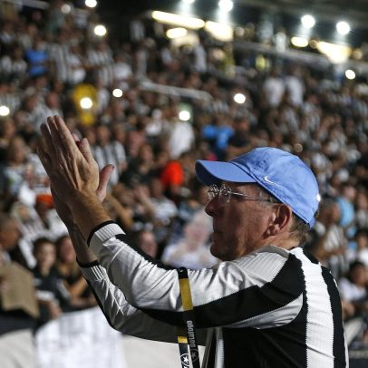 Textor reúne atletas do Botafogo e foca no futuro após eliminação do time