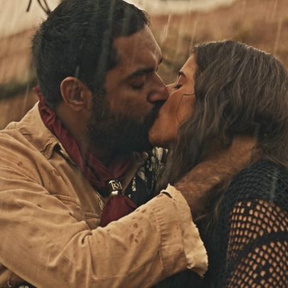 Guerreiros do Sol Rosa protagoniza primeiro beijo entre Josué e seu par romântico
