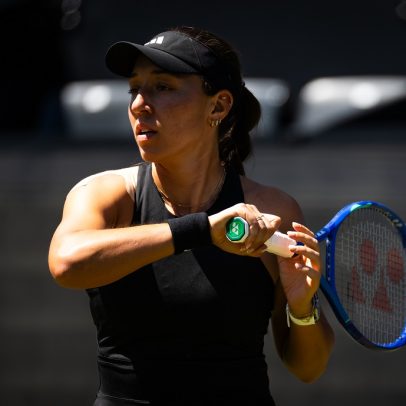 Pegula e Navarro avançam e se enfrentam nas quartas de final do torneio