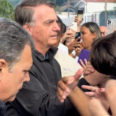 Bolsonaro fala sobre saúde após exames em hospital de Brasília
