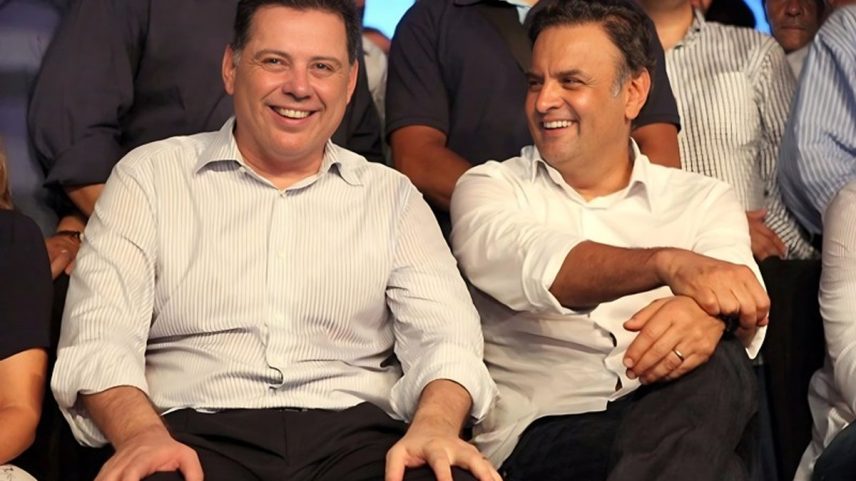 Aécio, à direita, é aliado de longa data de Perillo (Foto: Divulgação)