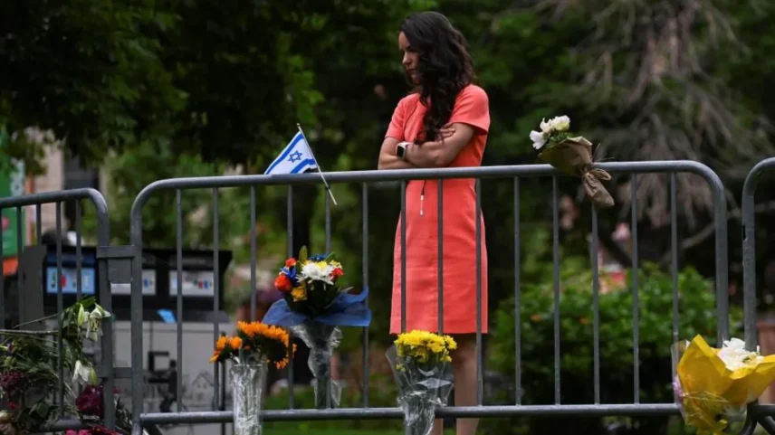 Memorial para as vítimas de Boulder, Colorado - Foto: Reuters