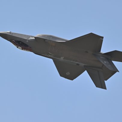 Reino Unido adquire 12 caças F-35A com capacidade nuclear para fortalecer laços com os EUA