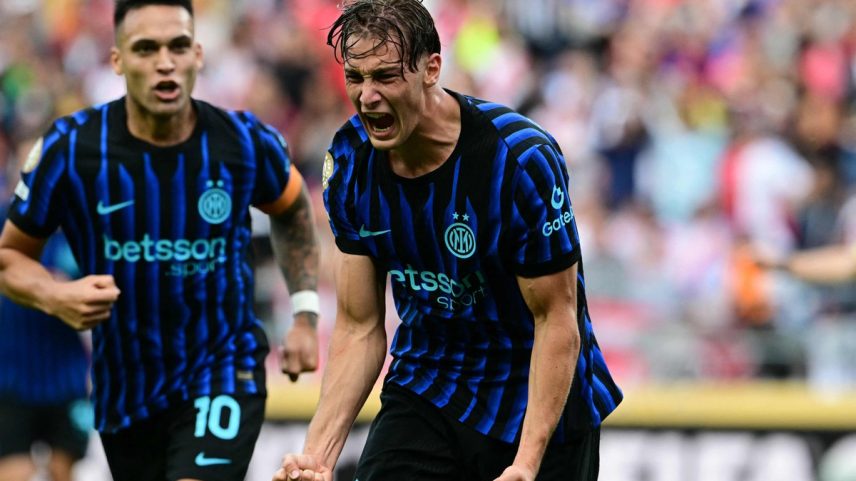 Esposito fez o gol da vitória da Inter (Foto: Pablo PORCIUNCULA / AFP)