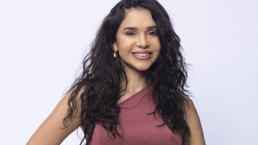 Gizelly Bicalho em fotos de divulgação da Fazenda 16 (Foto: Antonio Chahestian 2024/Record)