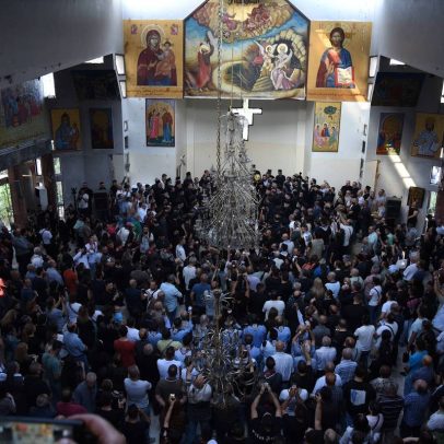Atentado em igreja na Síria intensifica insegurança entre cristãos após queda de Assad