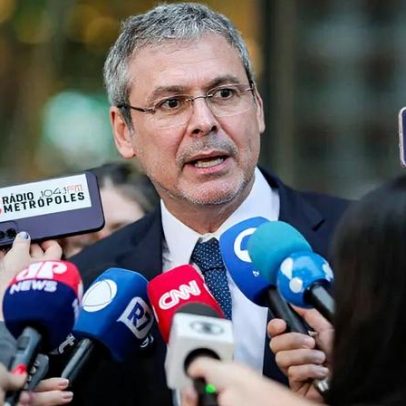 Políticos criticam alta da Selic para 15%, maior nível desde 2006