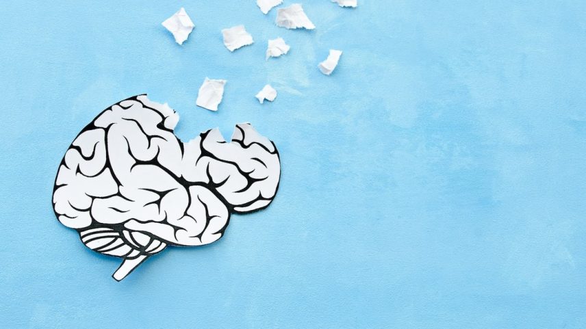 Aspectos como tabagismo e consumo excessivo de álcool prejudicam a saúde do cérebro