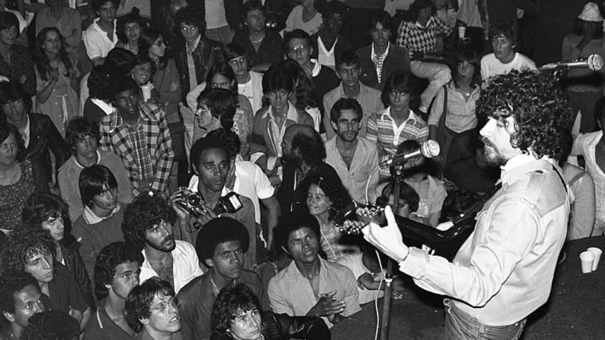 Raul Seixas em show no Olympia. São Paulo, 2/6/1989.