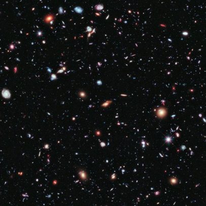 Cientistas encontram evidências das primeiras estrelas do universo em sinal de rádio