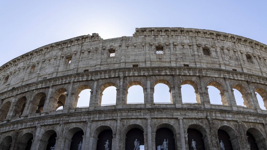 Coliseu romano, também conhecido como Anfiteatro Flaviano em Roma, Itália (Foto: André Porto/Folhapress)