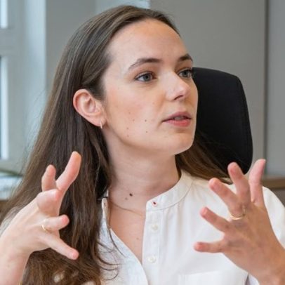 Ministra da Bélgica propõe que traficantes de drogas paguem previdência como autônomos