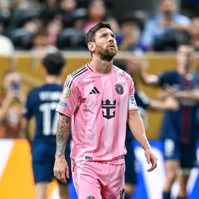 Paris Saint-Germain vence com facilidade e Messi se despede em grande estilo