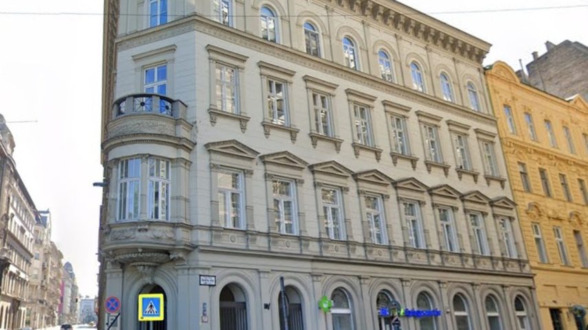 Cobertura em Budapeste, capital da Hungria, custa US$ 14 mil por mês de aluguel (R$ 78,8 mil) (Foto: Reprodução / Wikipedia)