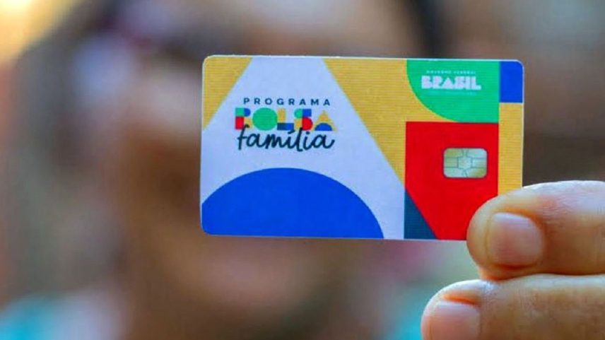 Bolsa Família: beneficiários podem movimentar os valores pelo aplicativo Caixa Tem (Foto: MDAS/Divulgação)