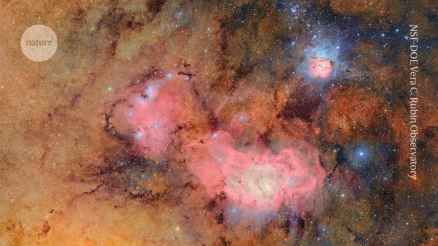 Imagem da Nebulosa Trifid (canto superior direito) e da Nebulosa da Lagoa combina 678 imagens separadas tiradas pelo Observatório Vera C. Rubin. (Foto: NSF-DOE Vera C. Rubin Observatory)