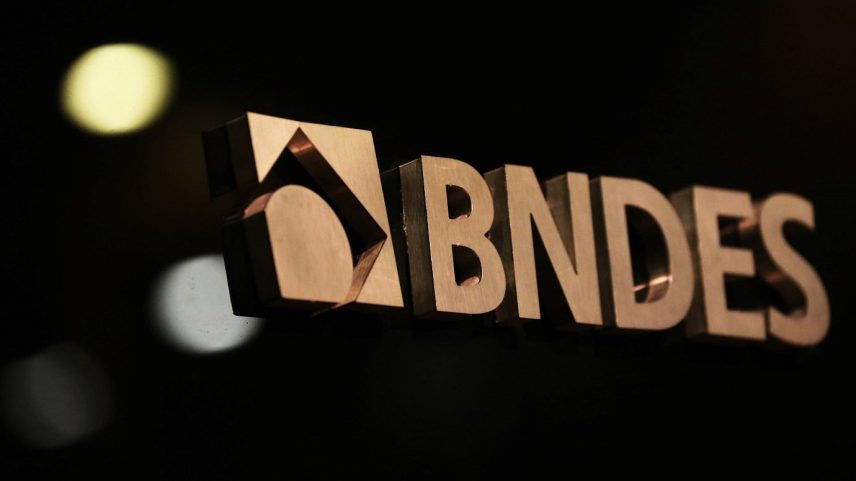 BNDES: Nova apoiar a estruturação dos catadores e catadoras no novo mercado de reciclagem, permitindo que as cooperativas aproveitem as oportunidades na economia circular. (Foto: Sergio Moraes/Reuters)