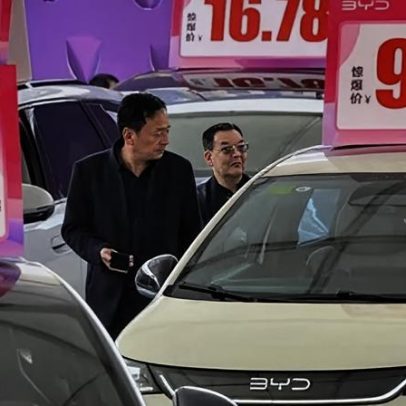 Como a China tornou os veículos elétricos comuns