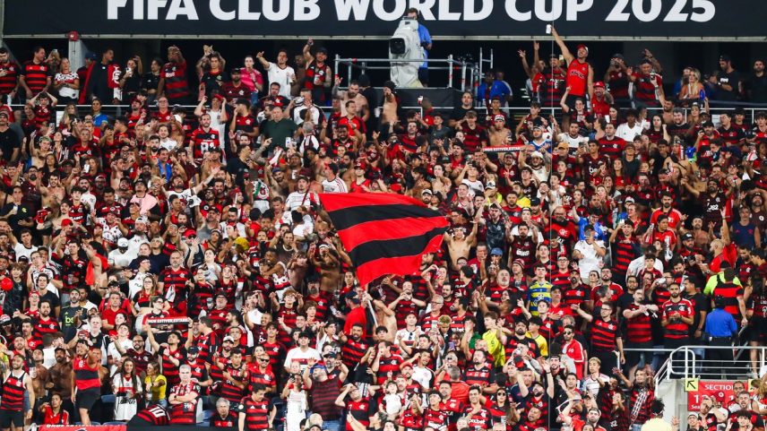 Torcida do Flamengo em jogo contra o Los Angeles FC, em Orlando (Foto: Gilvan de Souza / Flamengo)