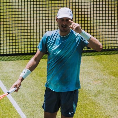 Tomić conquista título em Mallorca e vence sua primeira partida na ATP desde 2021