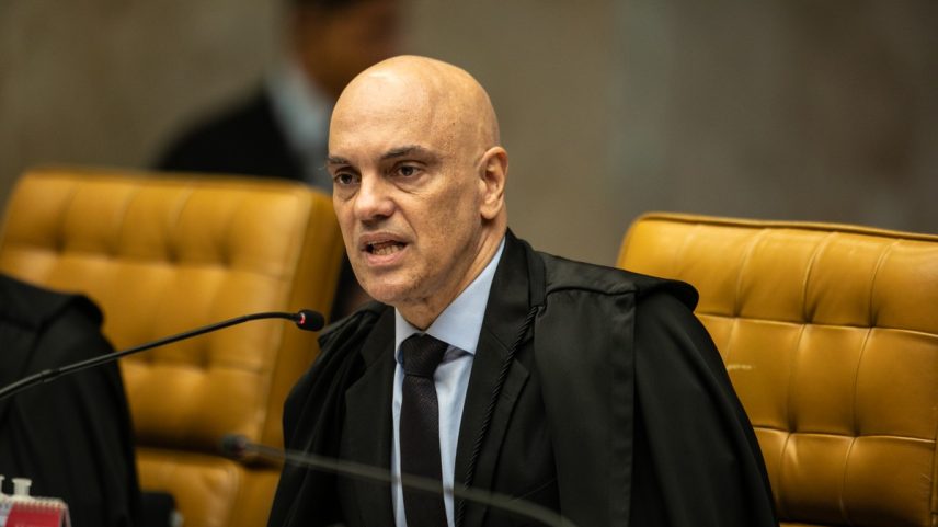 Plenário do STF durante julgamento sobre responsabilização das redes sociais; Ministro Alexandre de Moraes (Foto: Brenno Carvalho / Agência O Globo)