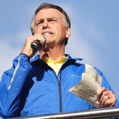 Apoio a Bolsonaro diminui e 12 mil se reúnem na avenida Paulista em protesto