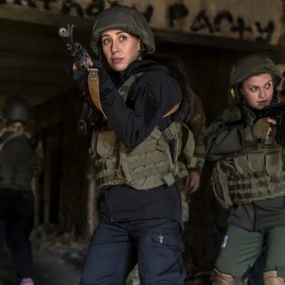 Cresce a participação feminina nas tropas da Ucrânia, com brasileiras em combate