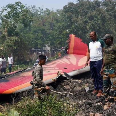 Índia recupera dados de gravadores de voo do avião da Air India acidentado