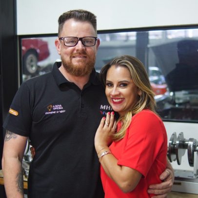 Casal empreende e se destaca no lucrativo mercado de carros de luxo
