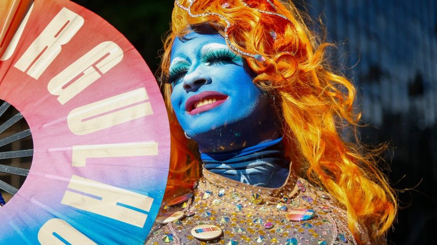 28ª Parada do Orgulho Gay em São Paulo, Brasil, no dia 2 de junho de 2024. Edição deste ano promete lotar a Paulista novamente. (Foto: Miguel SCHINCARIOL / AFP)