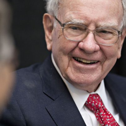 Warren Buffet destina R$ 33 bilhões para fundações sociais em nova doação